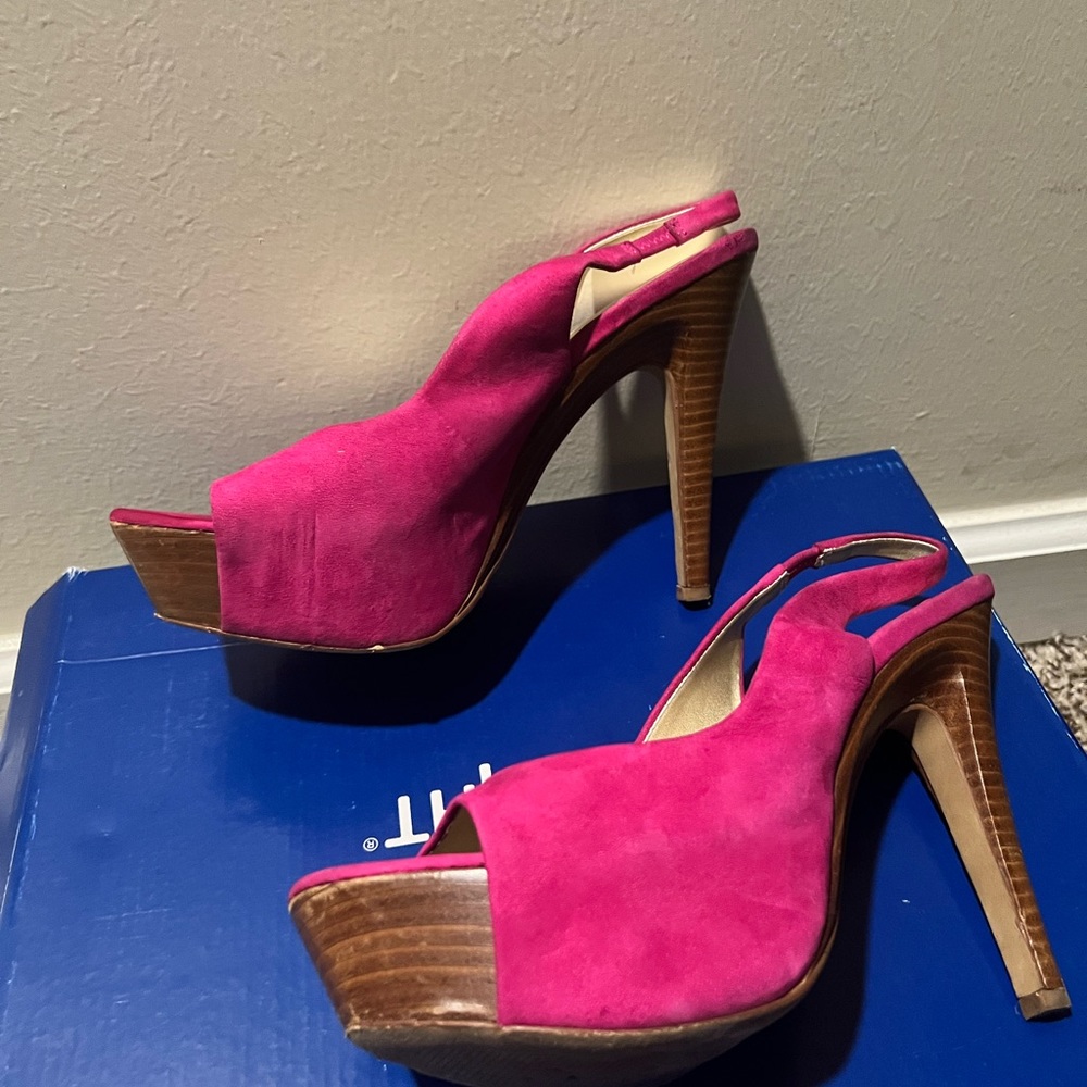 Jessica Simpson heels